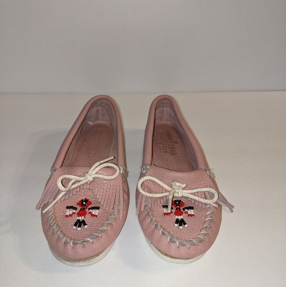 Minnetonka Moccasins Thunderbird Pink Leather - Picture 2 of 6